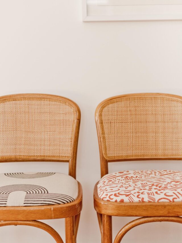 TAKE A SEAT: HOW TO REUPHOLSTER A FABRIC SEAT CHAIR STORY