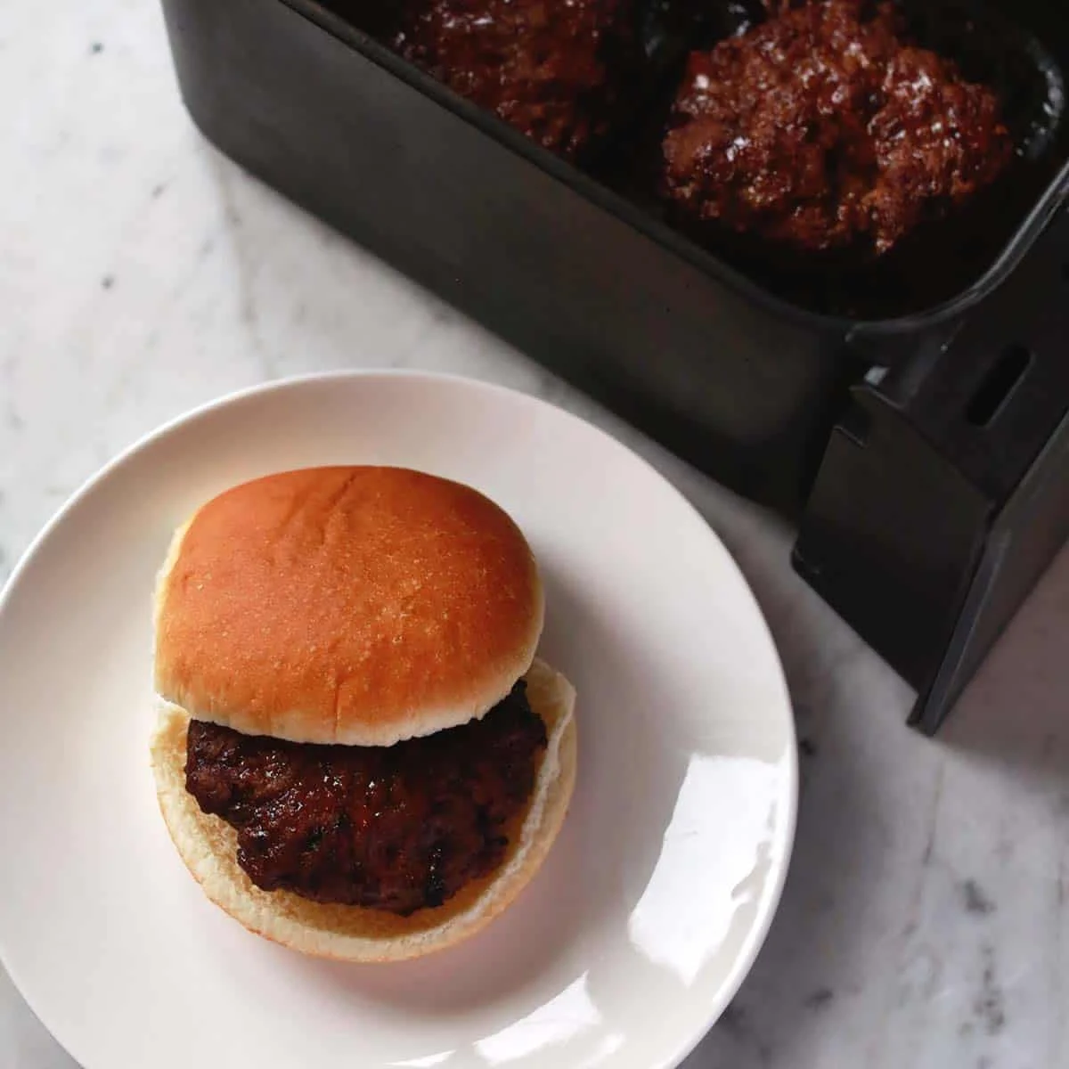Air Fryer Hamburgers Under 15 Minutes